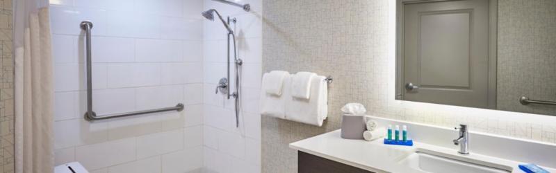 Express Waterfront By Ihg 3* Windsor